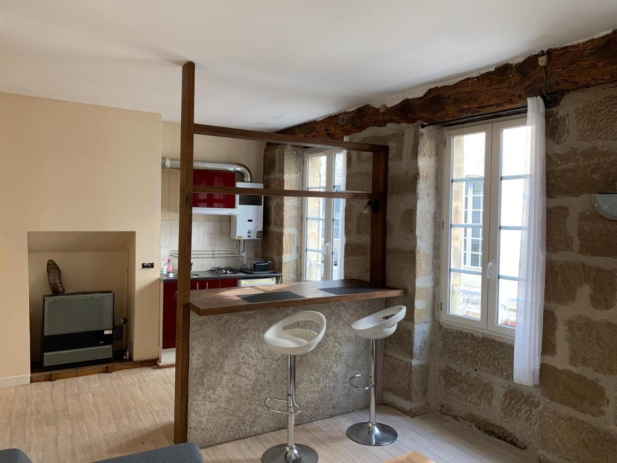 Brive Republique #1 T1 Bis - #3 T2 - #4 T4 - Centre Historique Brive Apartment Exterior photo